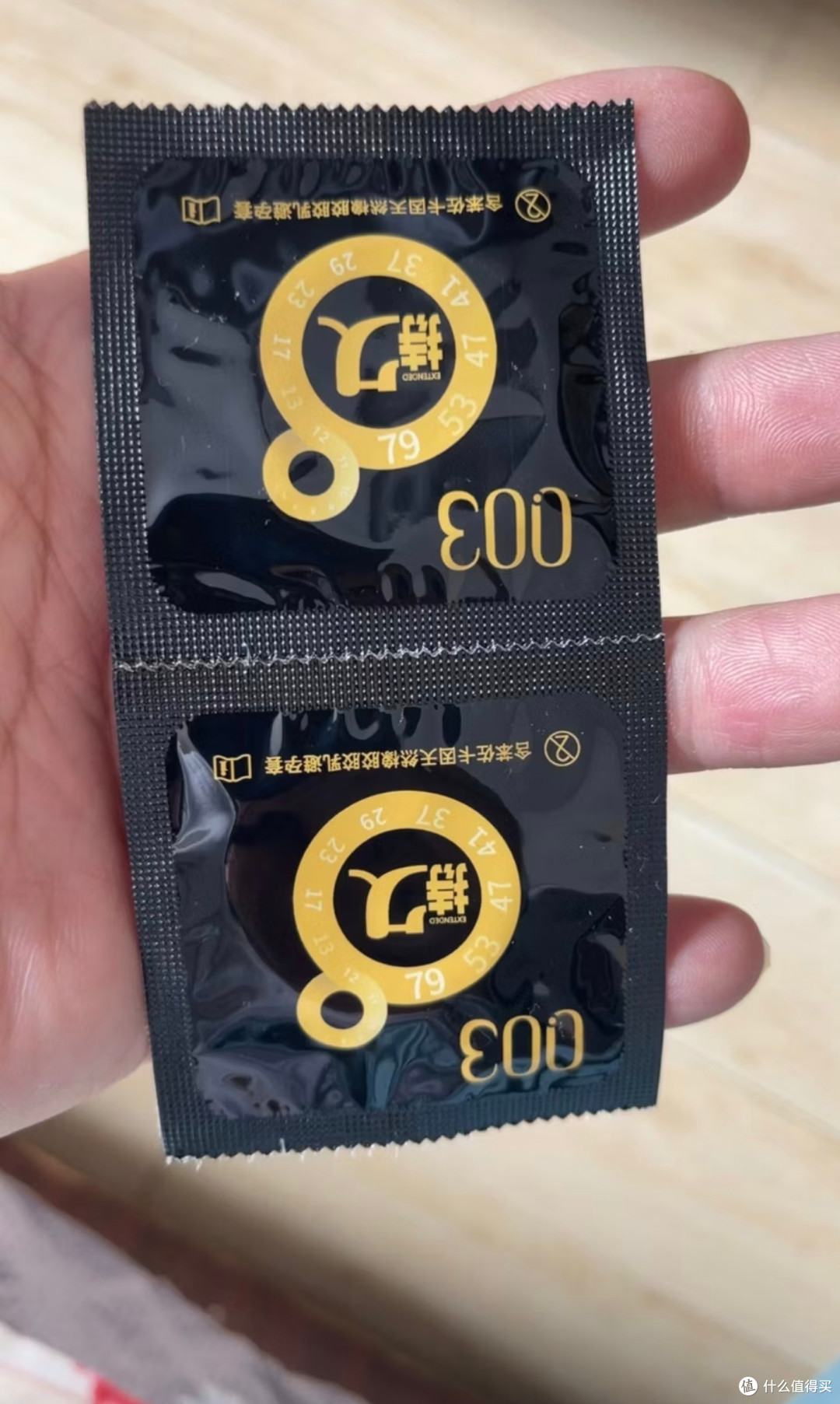 红金包装,薄感延时两不误?