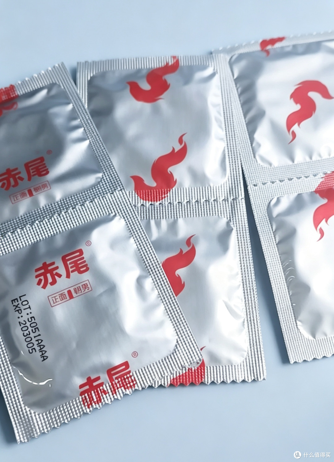 把详情页“黑话”翻译成体感,赤尾铂金致润到底有多懂你