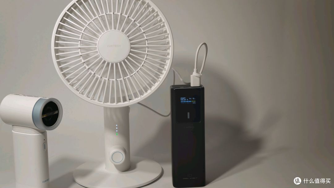 整个夏天，就像是风都被酷态科承包了一样