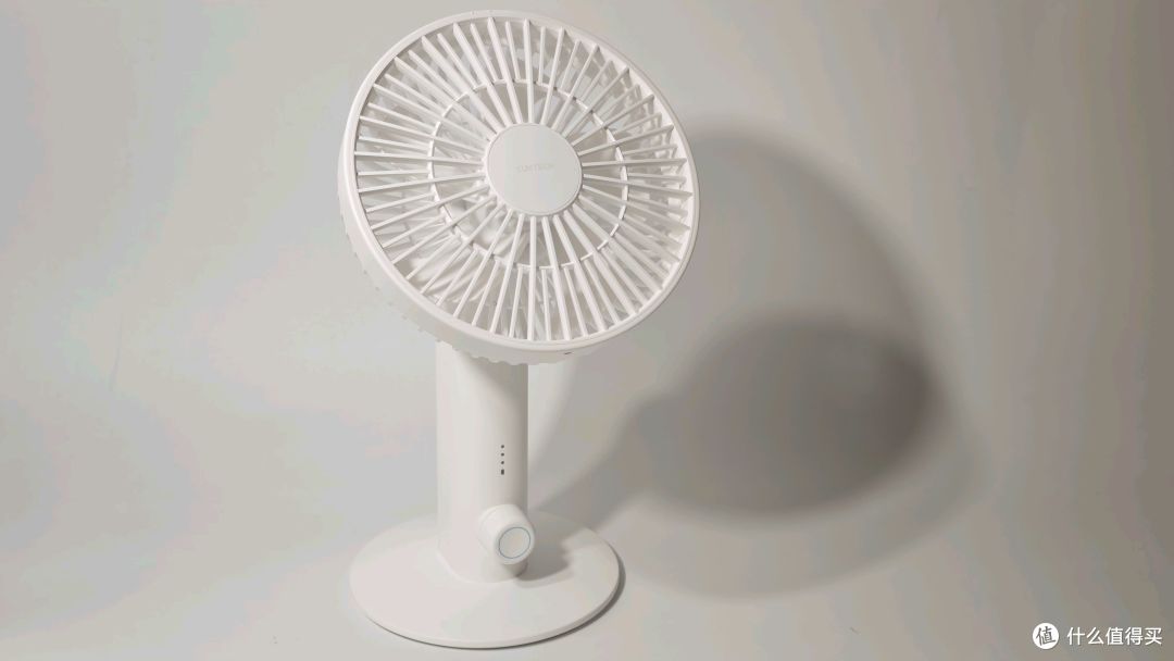 整个夏天，就像是风都被酷态科承包了一样
