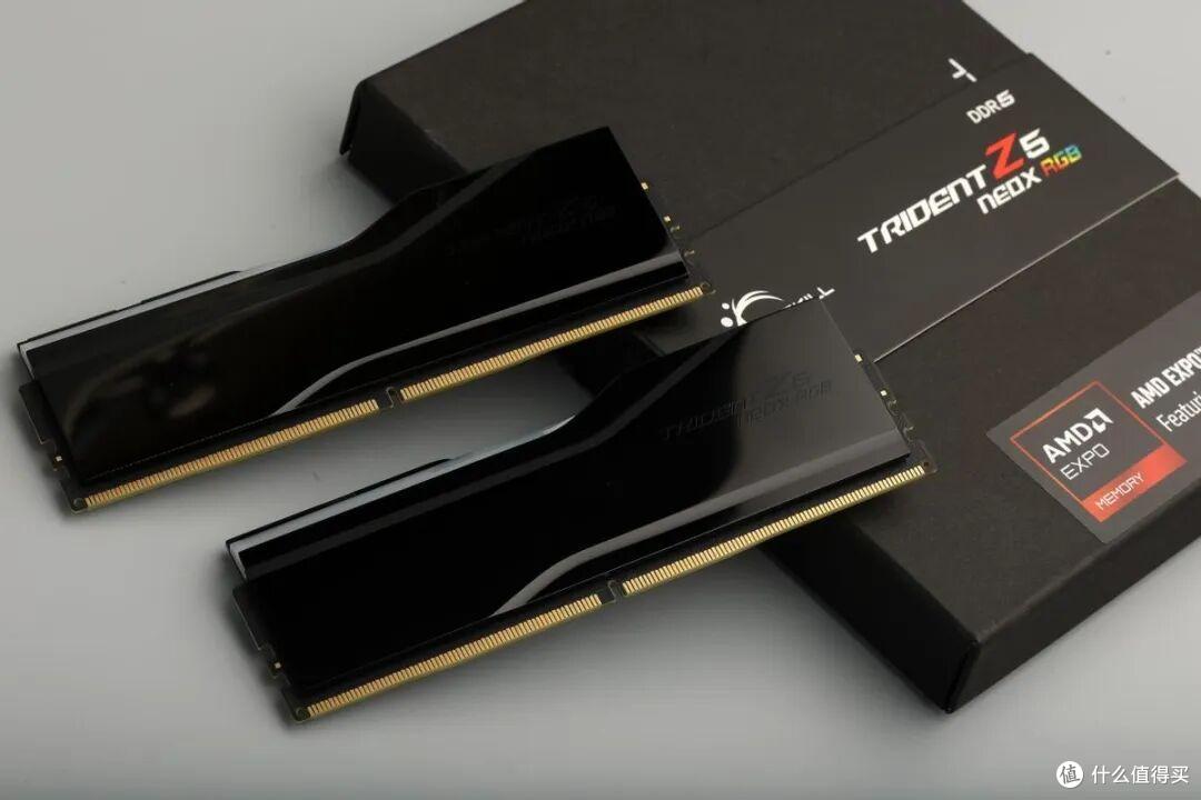 黑科技:芝奇焰锋戟X DDR5 EXPO ULL测试,CL36内存比CL28还强?
