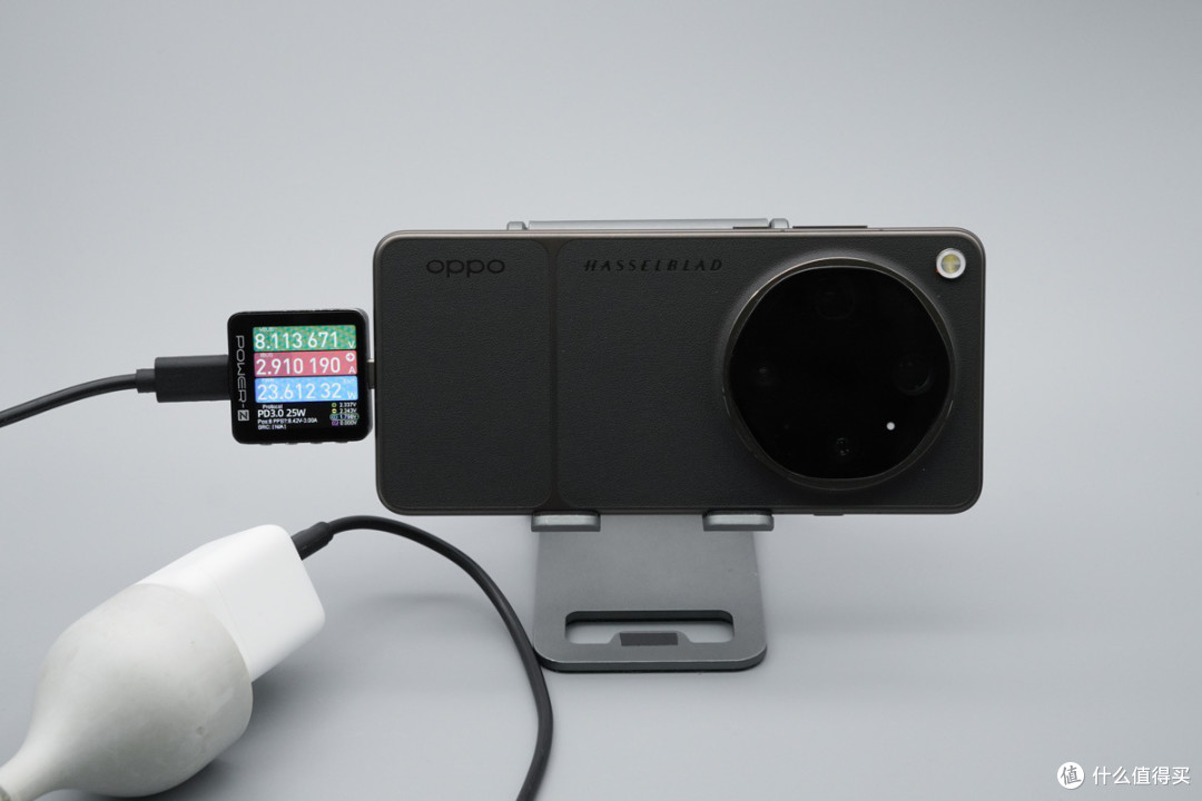 QR 准谐振架构加持,奥海 60W 氮化镓动态快充充电器评测