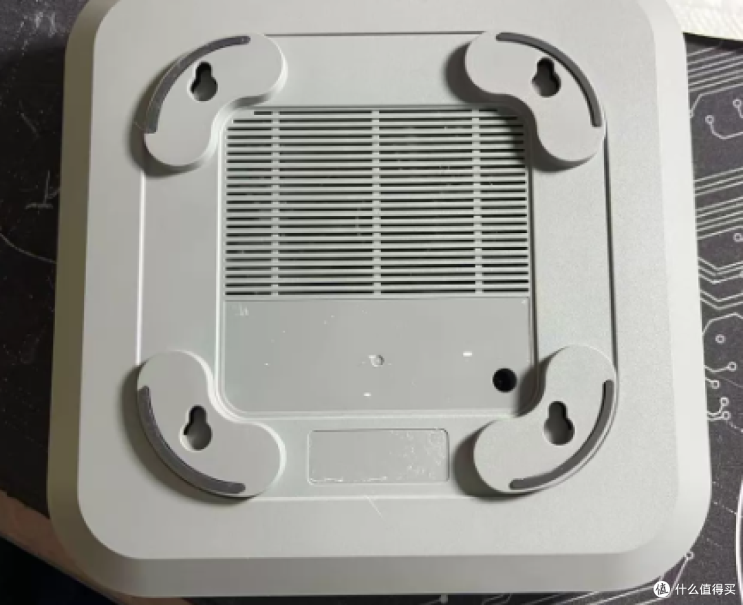 388元双10G口WiFi7路由器？1万人围观的洋垃圾到底啥来头