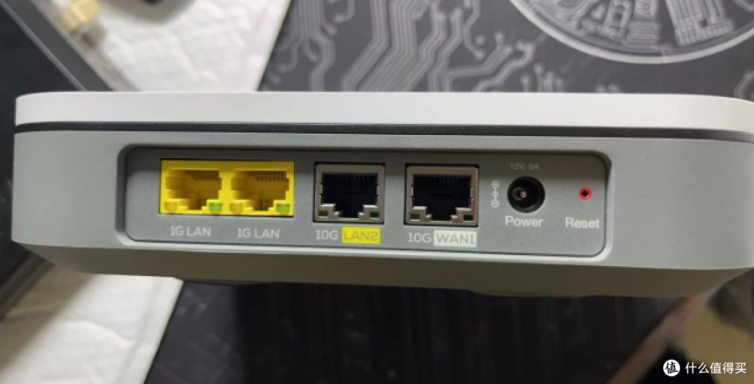 388元双10G口WiFi7路由器？1万人围观的洋垃圾到底啥来头