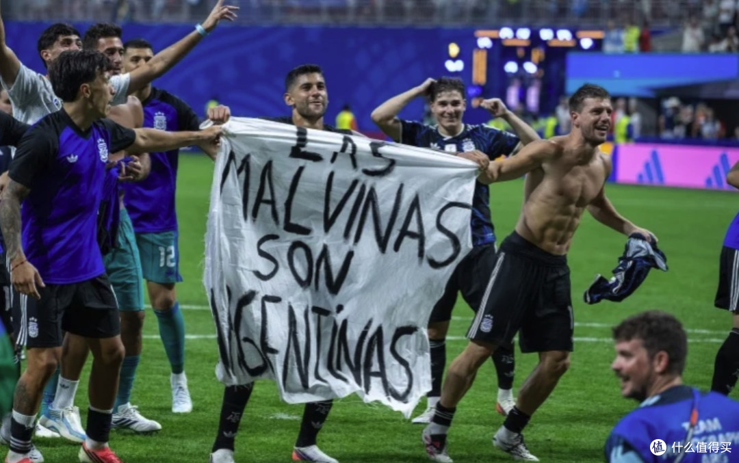 世界杯决赛锁喉抱摔!阿根廷3人遭FIFA调查,或面临长期禁赛