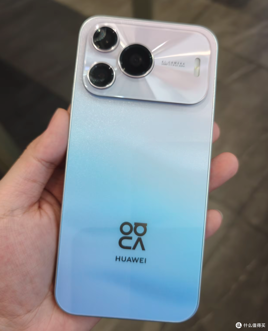 华为nova 16 SE真机曝光!麒麟8020+红枫原色镜头+8500mAh