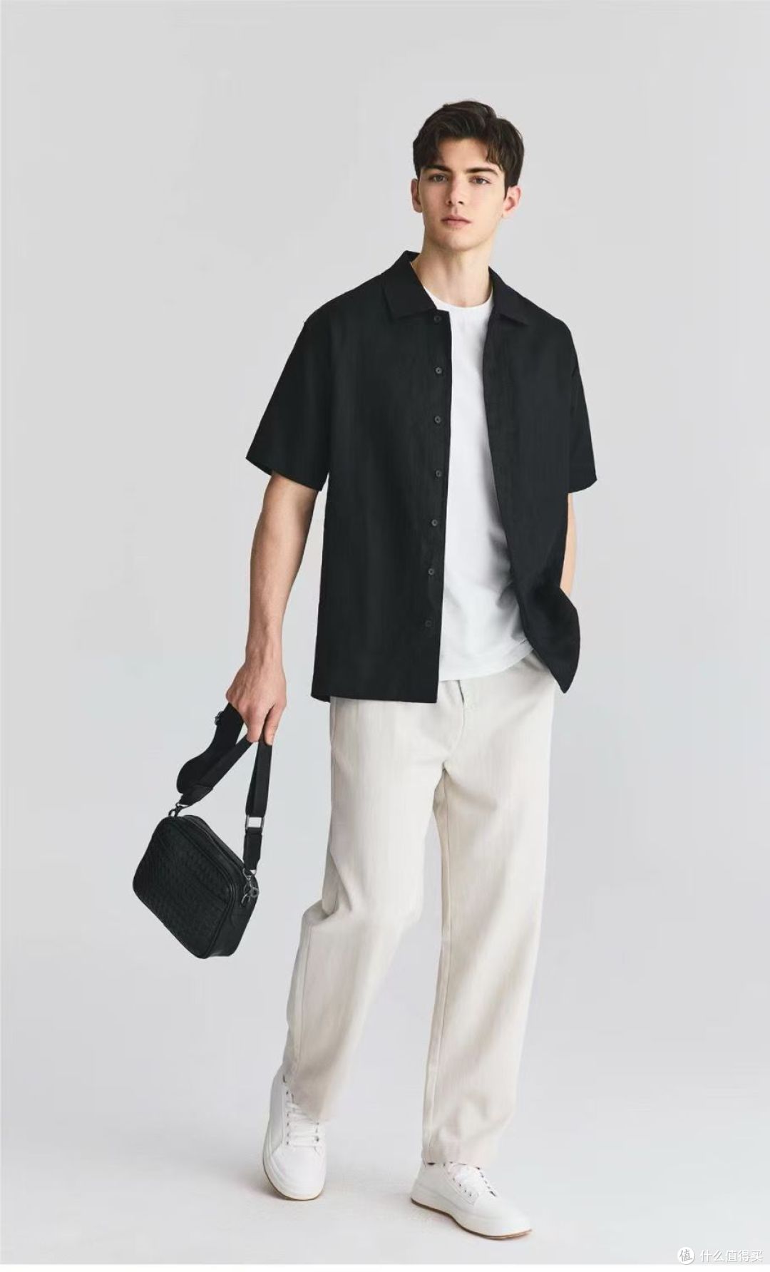 夏日 OOTD｜老钱风亚麻衬衫的 N 种打开方式