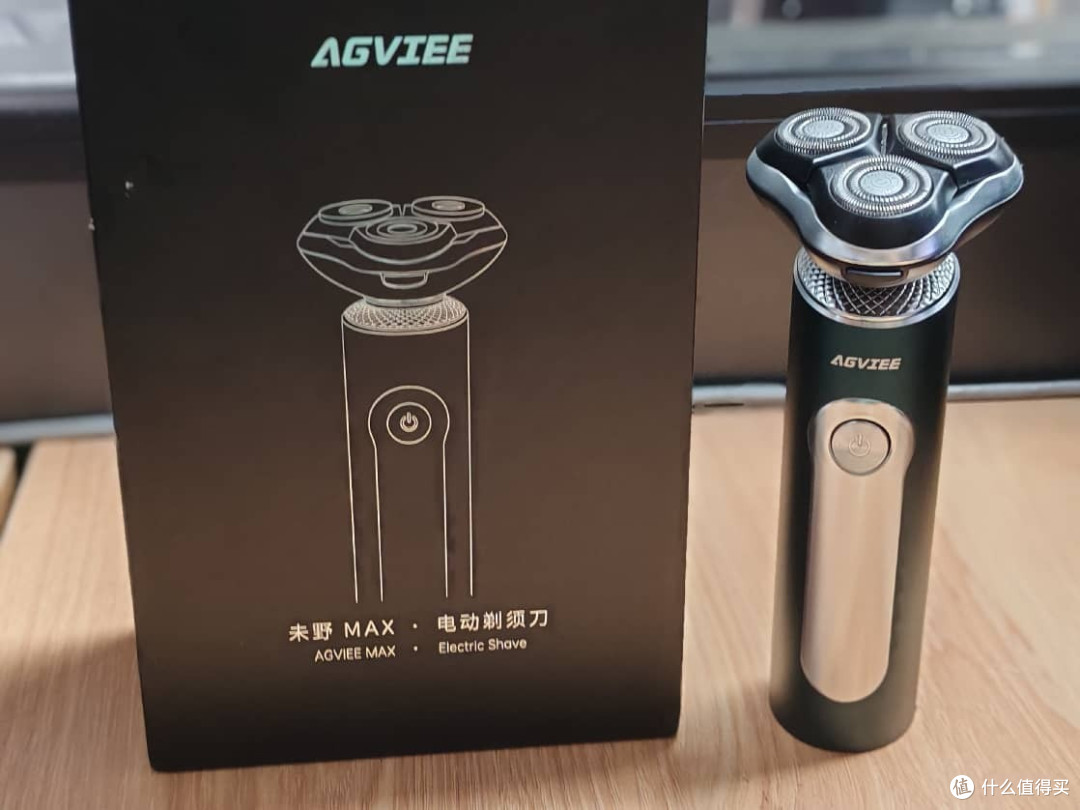 剃须刀刮不干净还夹须?测评399的未野MAX,敏感肌痘痘肌福音