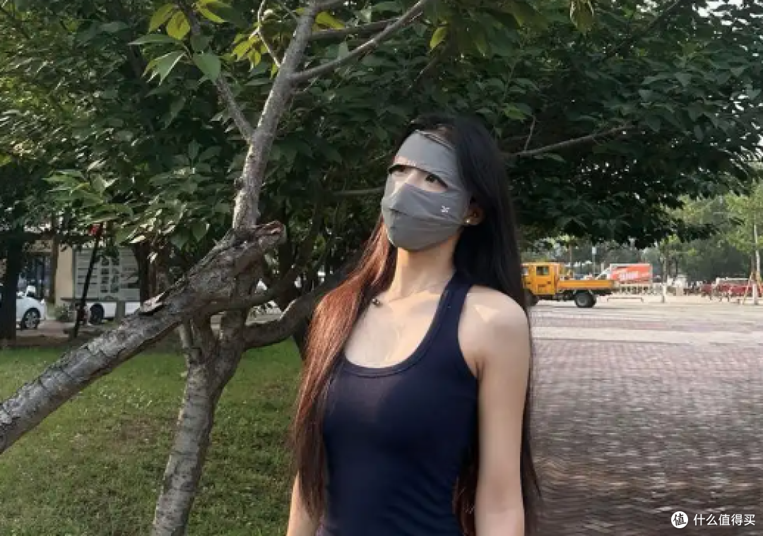 快50岁的徐怀钰穿短裙唱跳,网友:我高三她长这样,我三高了她还这样……