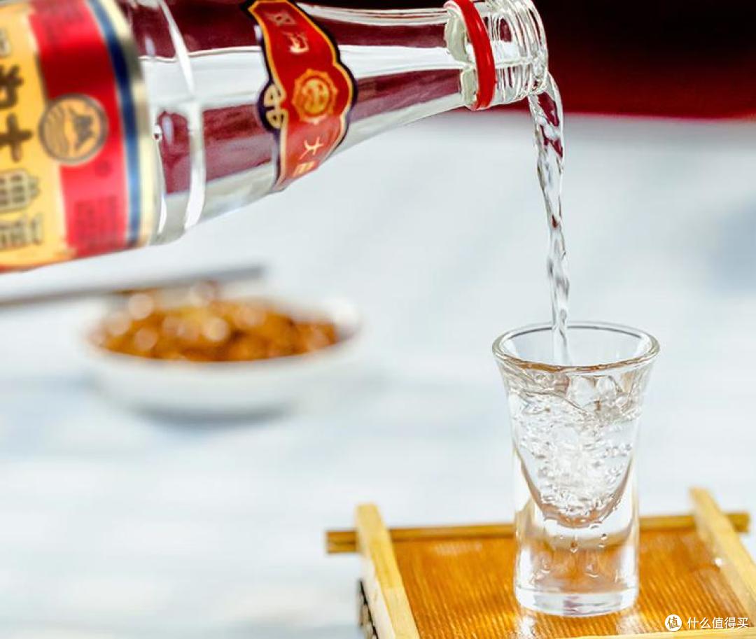 平价口粮白酒怎么选？盘点6 款不超过40元的爷爷辈老白酒，很实在