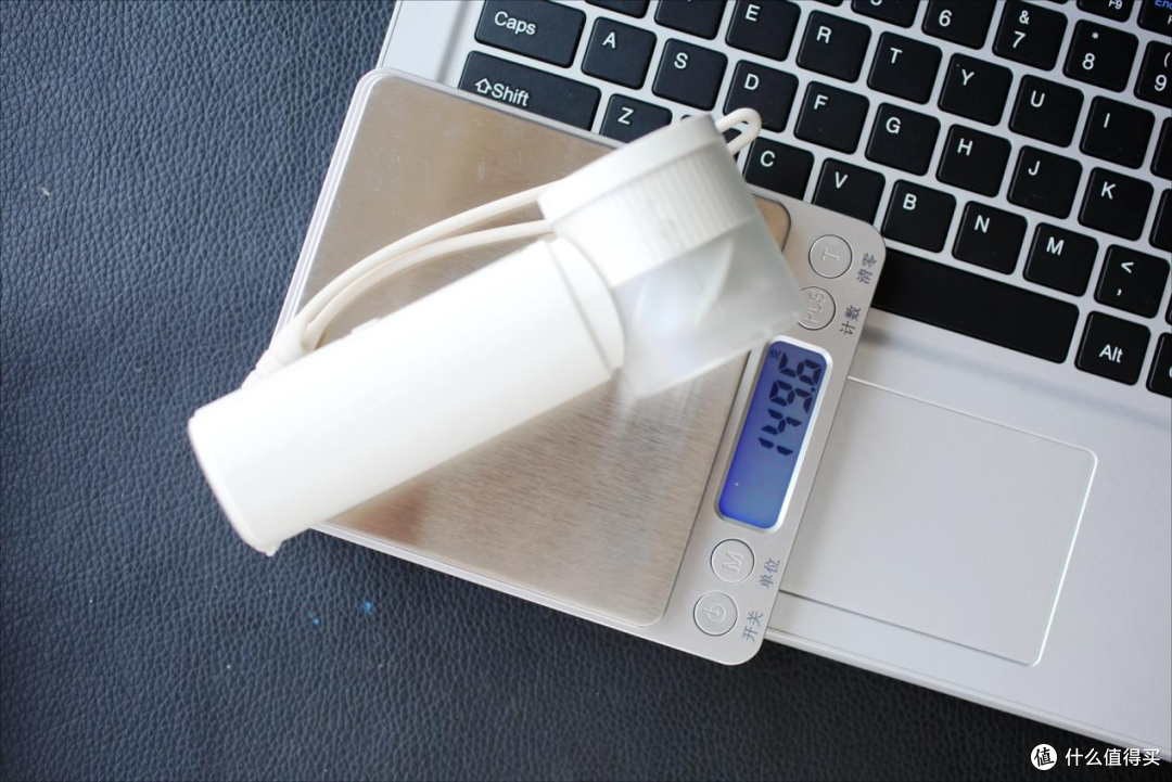 轻量化随身风扇测评：大风力+冰敷制冷，通勤党真实使用报