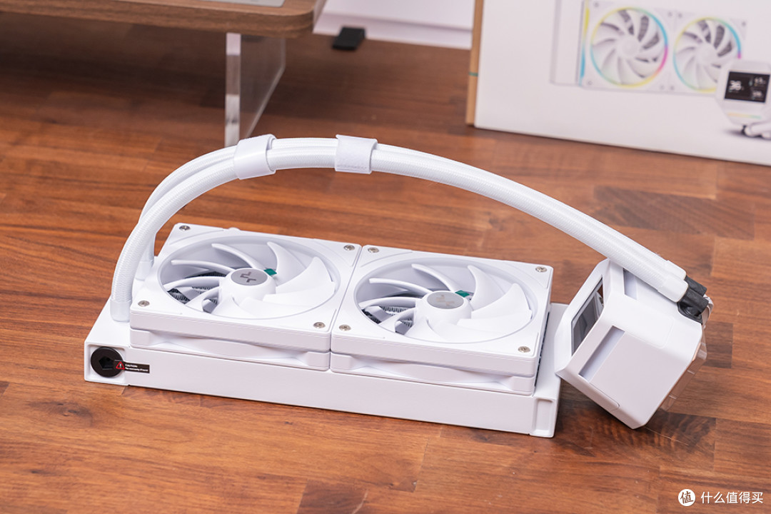 精致数显海景MATX主机,乔思伯 D34 装机展示