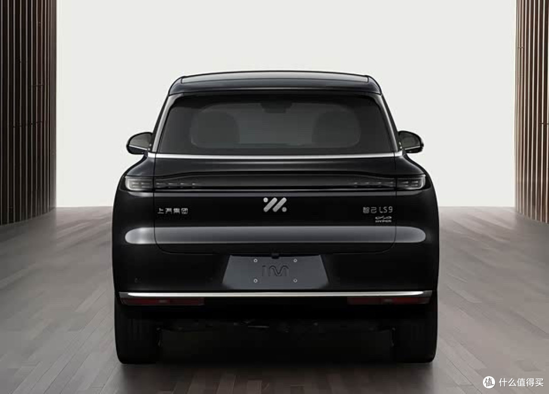 2025-2026年智己LS9 Hyper和理想L9 Livis对比