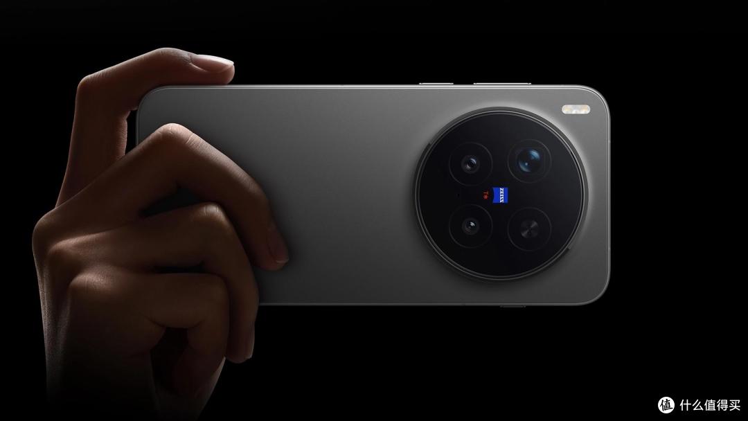 顶配小直屏!vivo X500 Pro配置曝光,堆料太猛了