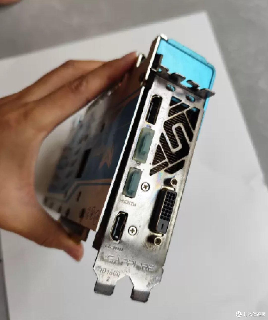 488元的蓝宝石RX590超白金:无矿二字我先帮你打问号