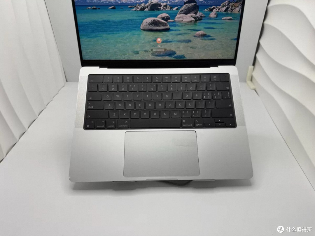 闲鱼 5000 收台 MacBook Pro M2,是捡漏还是翻车?咱们唠唠!