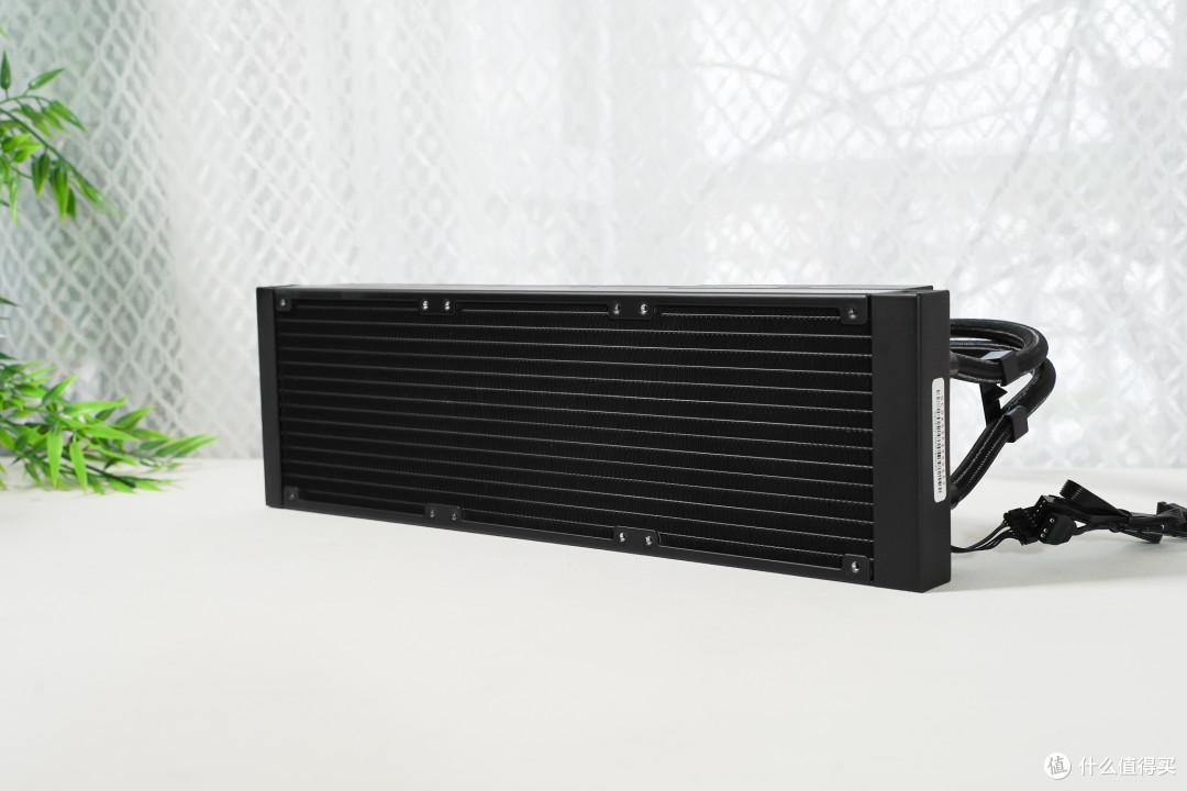 6年漏液全赔+双4吋大屏!超频三双境DX360 PRO ARGB水冷散热器实测