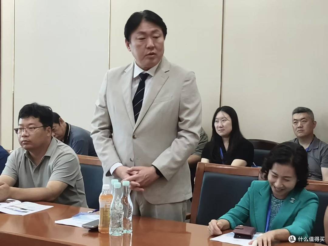 中韩无人机国际邀请赛发布仪式在中国青岛举行