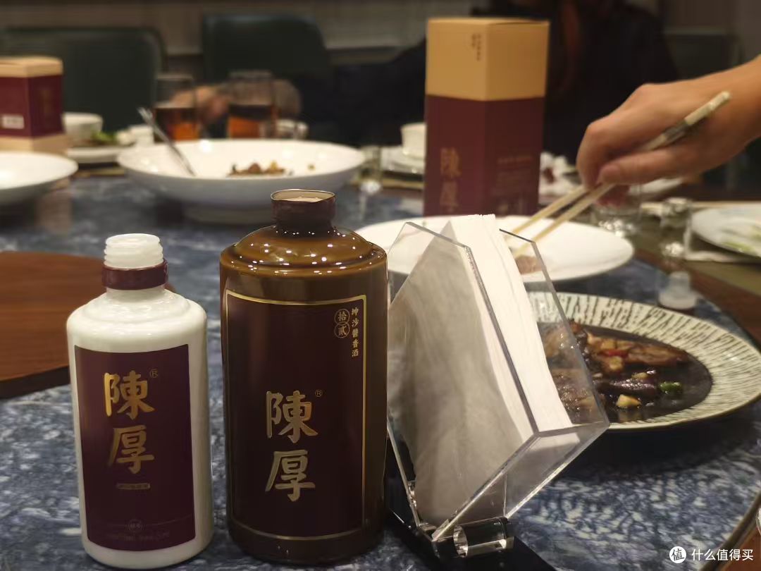 当茅台镇开始"标准定义"好酒,买酒这事儿开始有谱了