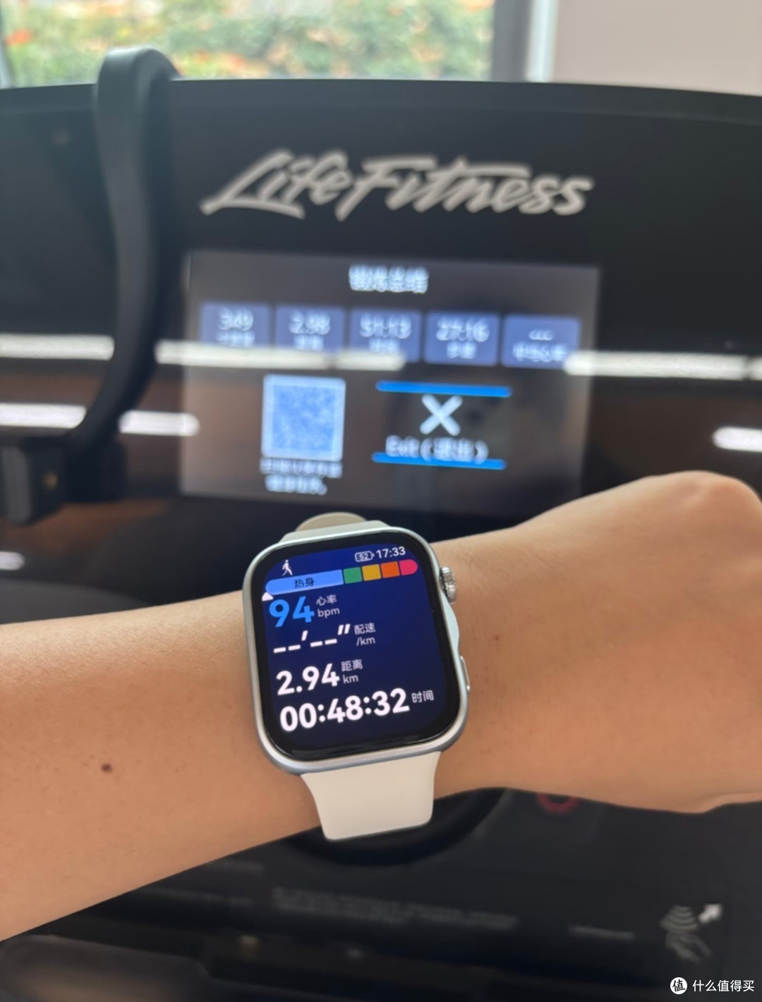 华为Fit5运动手表:健身两个月的忠实伙伴