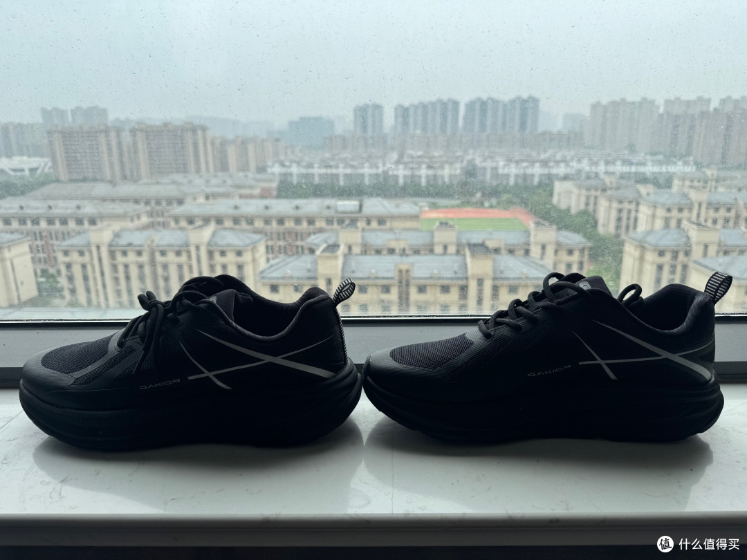 今年夏天对象就买了一双鞋