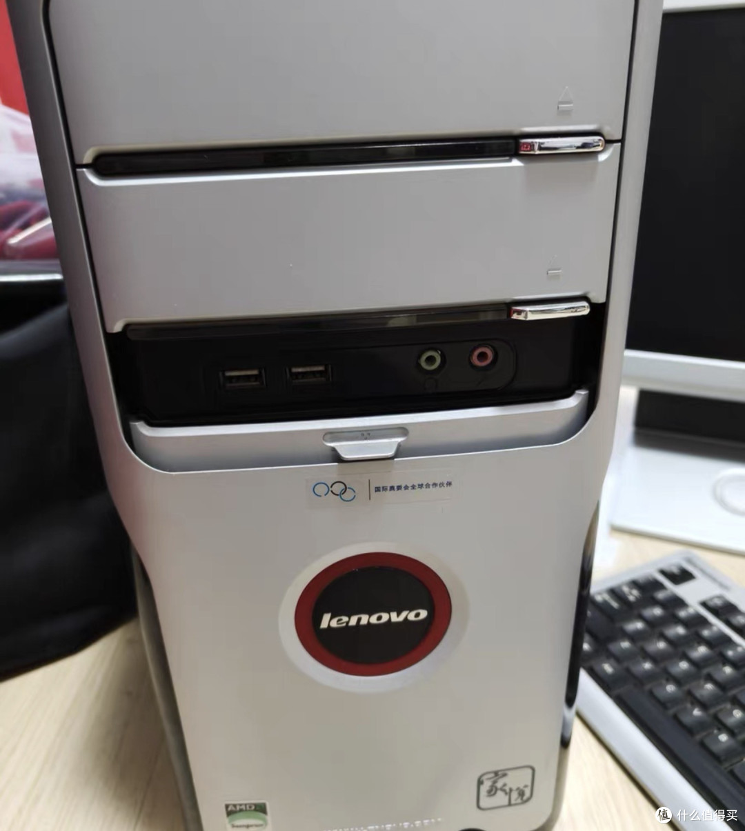 赛扬D+256MB+无AGP槽—2005年售价4999元的电脑,配置有多离谱?