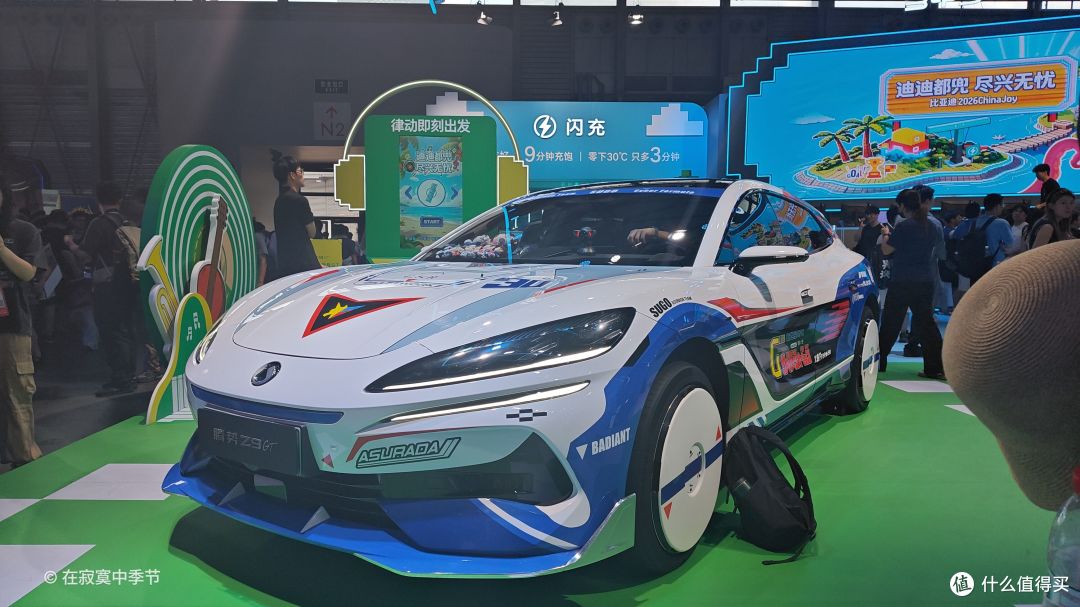 ChinaJoy 2026 逛展随记：当外设、模玩和跨界品牌一起把场子掀了