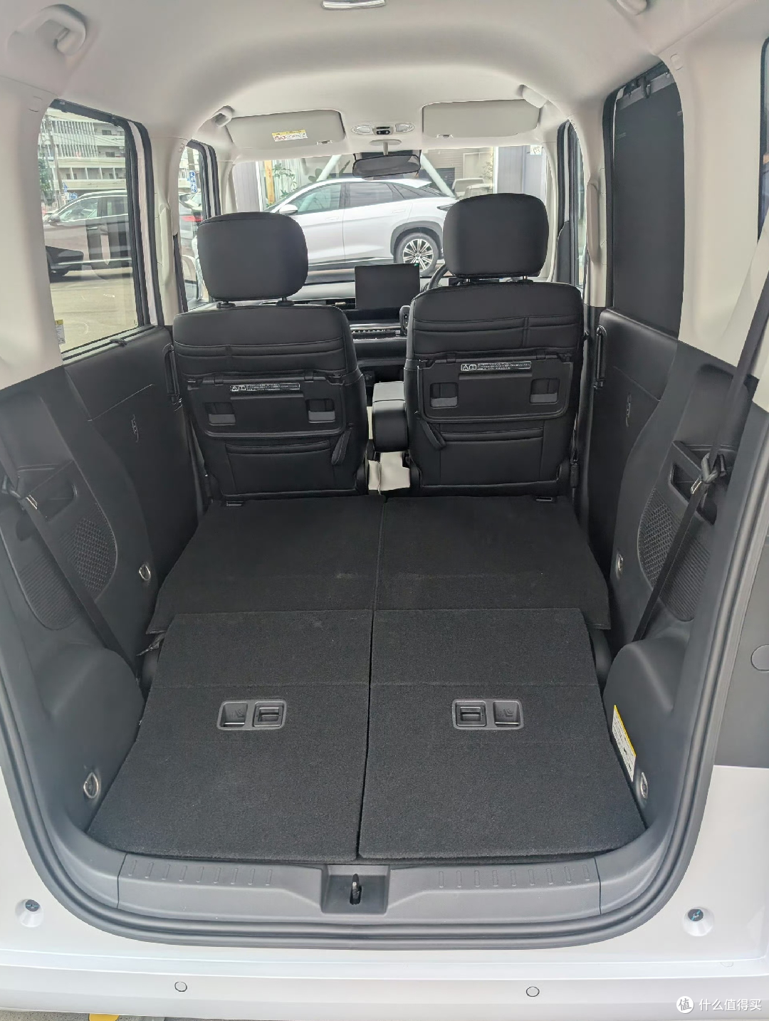 杀进K-Car老巢!比亚迪海獭上市,214.5万日元起,续航320km