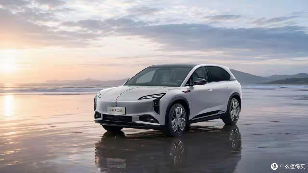 红旗动真格!新车上市直降16万!配800V+670km续航,17.99万带走
