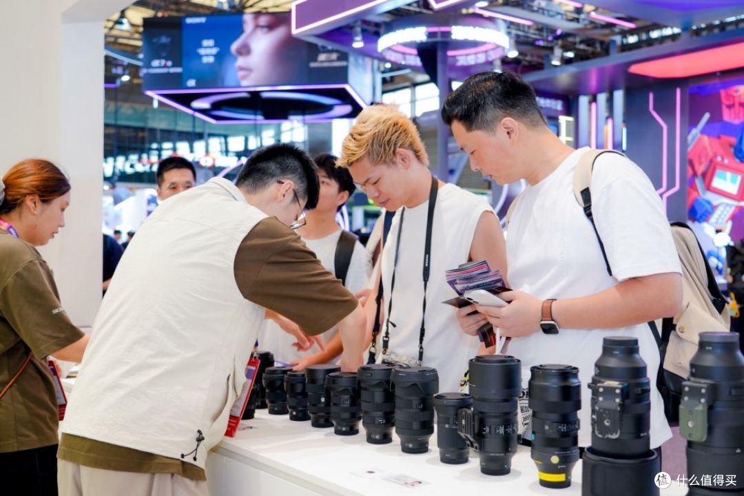 适马CJ2026圆满收官:F1.2 交出了怎样的答卷