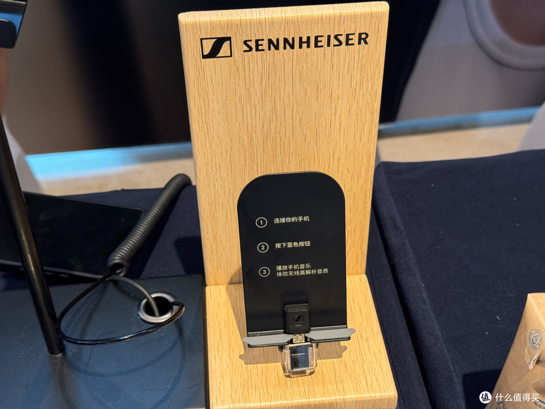 前些天充话费送了个耳机,第三届南京国际耳机展游记