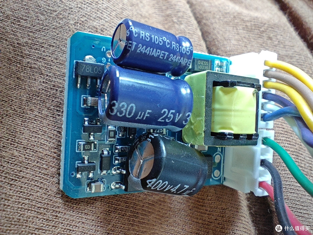 京喜自营的7KW,15米长的杂牌随车充,能满负荷用吗?