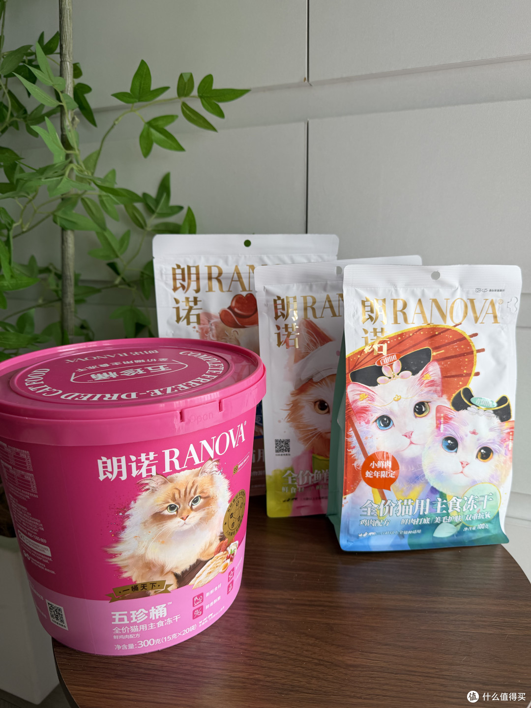亚宠展现场优惠和88节价别直接比:先统一规格、赠品和试吃口径
