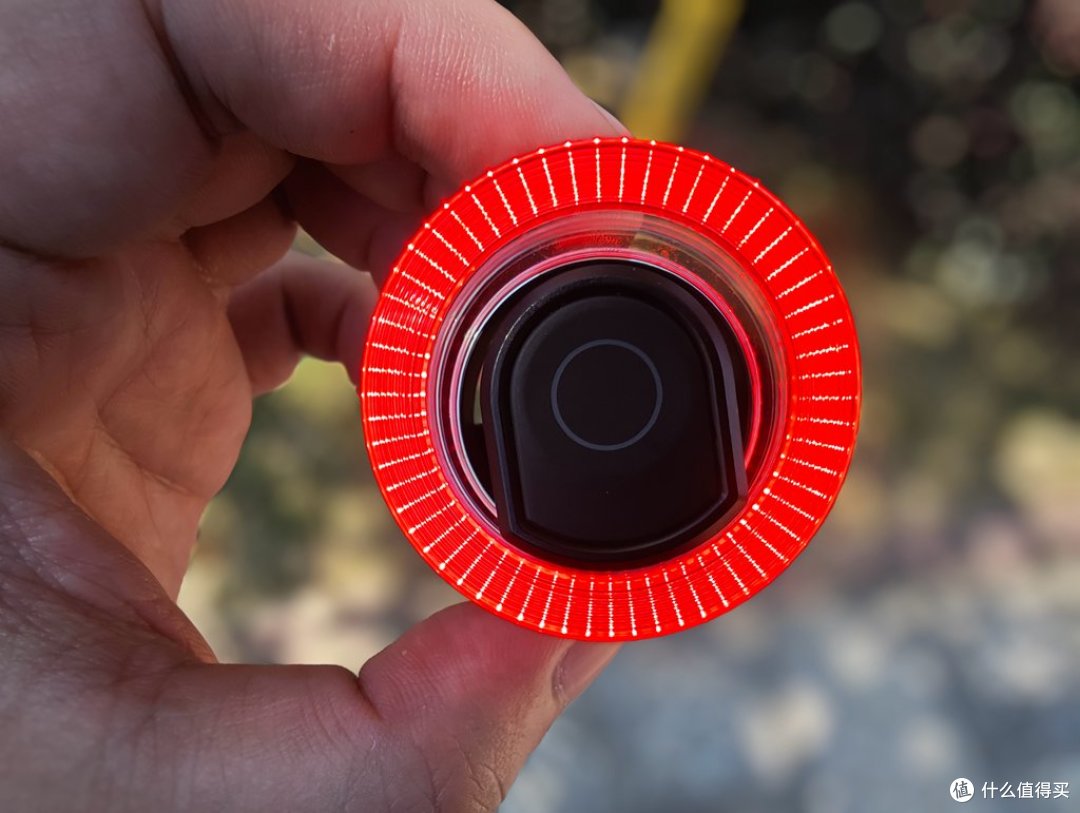 360°全环发光智能感应 迈极炫VIVEE50尾灯体验