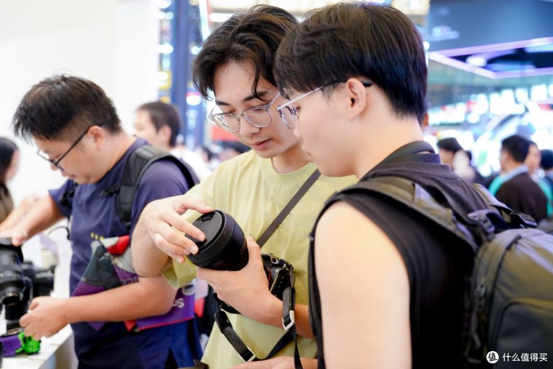 适马CJ2026圆满收官:F1.2 交出了怎样的答卷