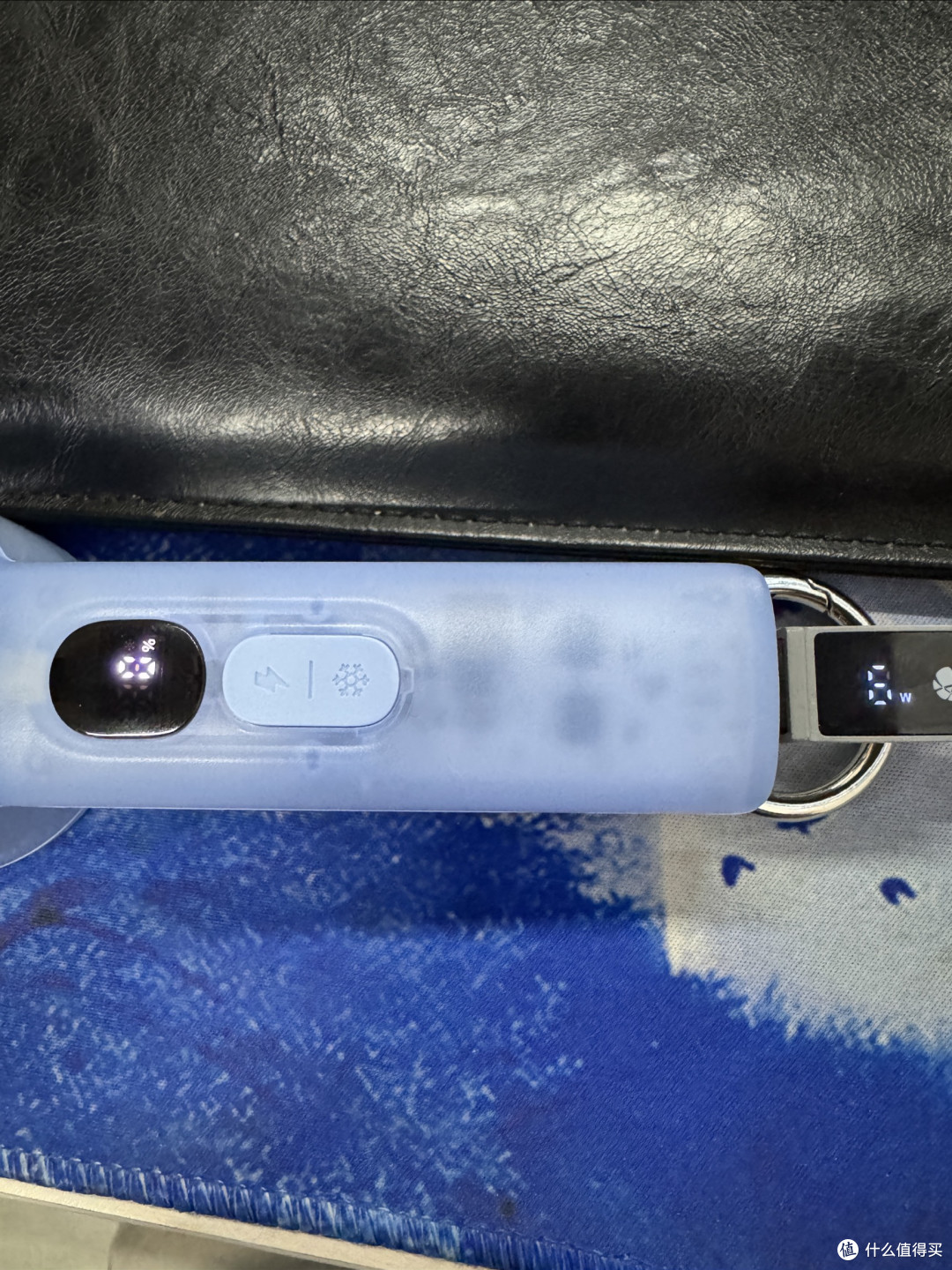 羽博的F5i手持冰感高速小风扇