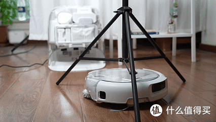 大疆DJI ROMO P2评测:无人机技术搬进家,解放双手的扫拖机器人