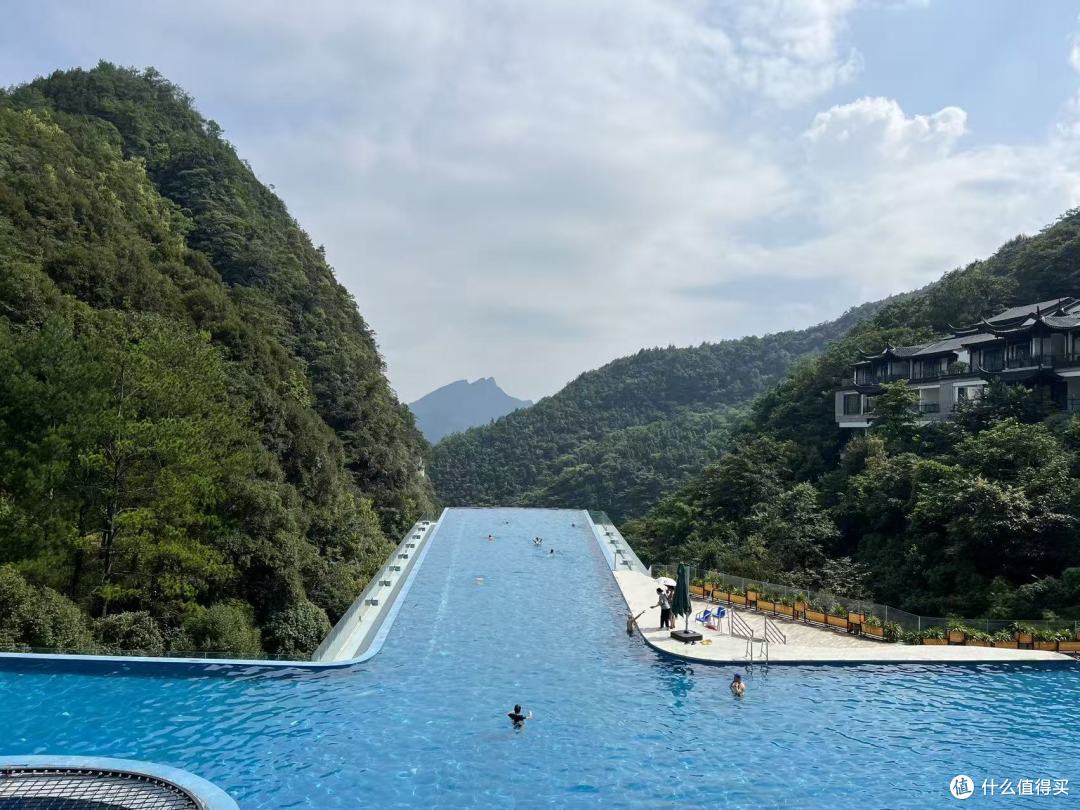 2026夏日清凉一夏金佛山西坡｜悬崖无边泳池超全清凉攻略