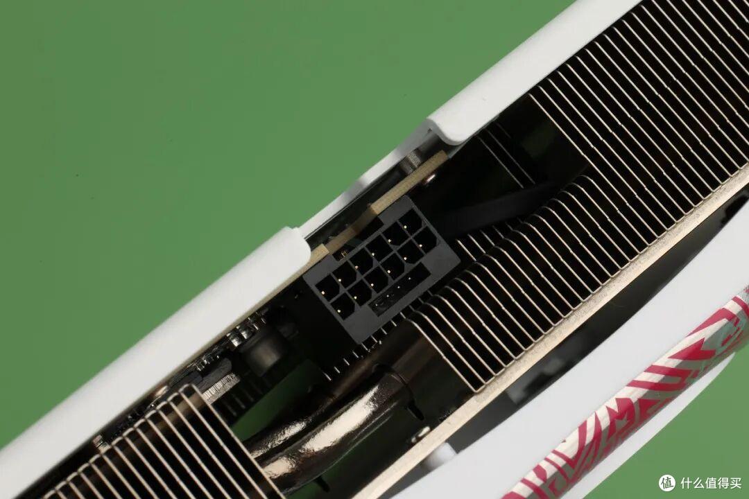 索泰RTX5070 XGAMING评测:DLSS4.5的潮玩佳作,无惧1440P 3A大作