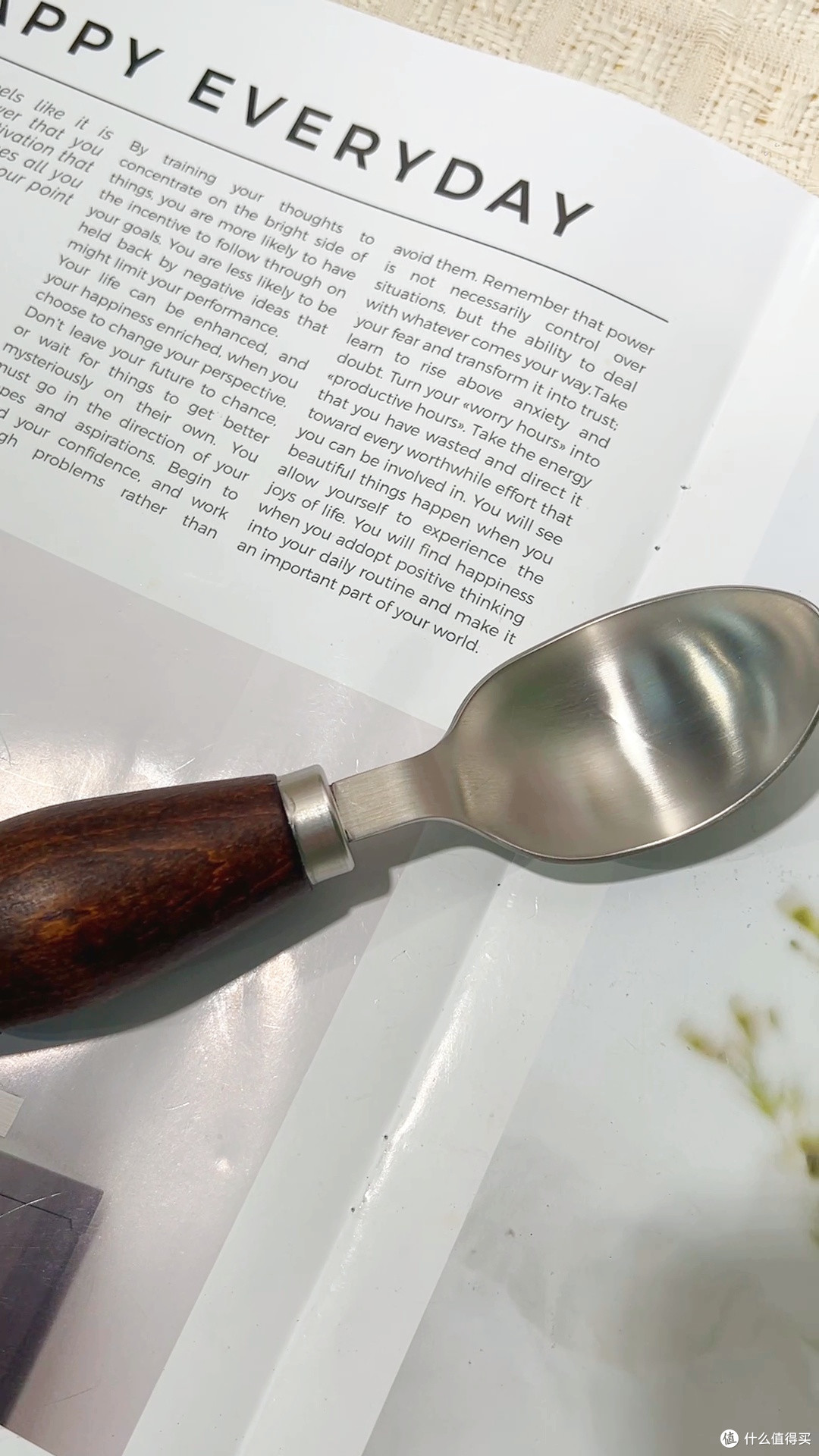 挖冰激凌球太治愈了！这把铁锹勺让我实现甜品自由