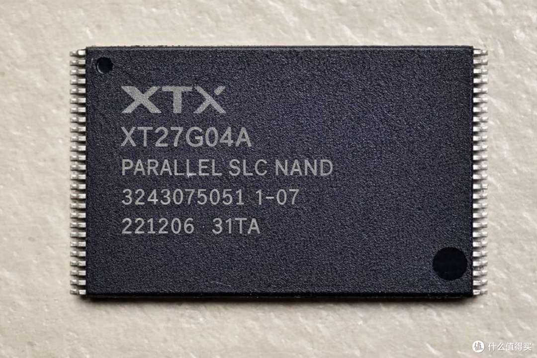 XT27G04A 并行 SLC NAND Flash
