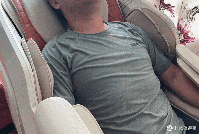 加热4D机芯,真热敷按摩体验--六大维度测奥佳华7508Pro+4.0按摩椅