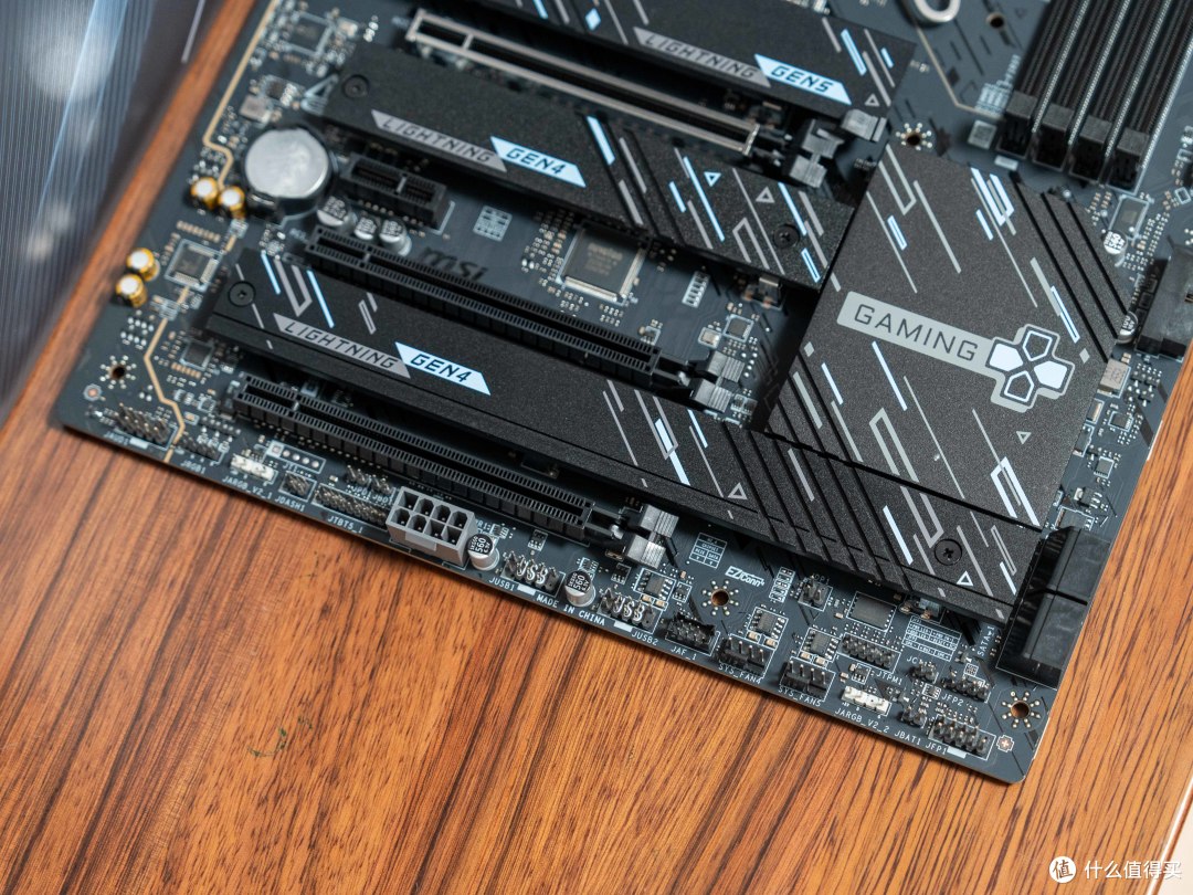 酷睿Ultra电竞新搭子,微星Z890 GAMING PLUS WIFI6E主板体验