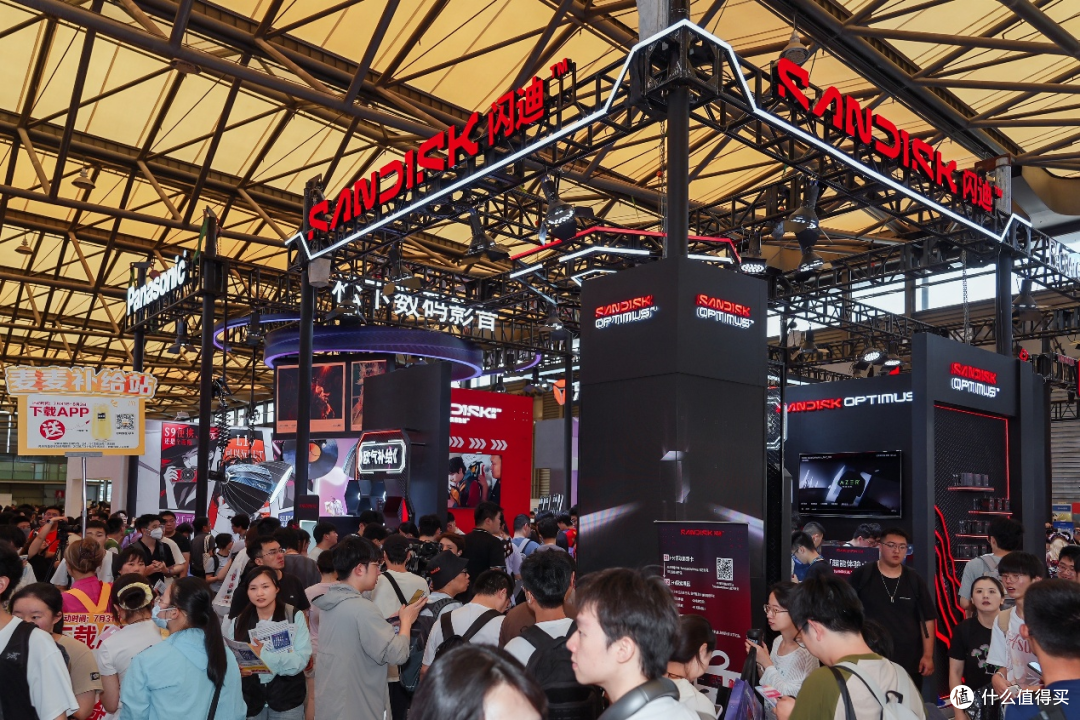 Sandisk闪迪完整存储生态亮相ChinaJoy 2026