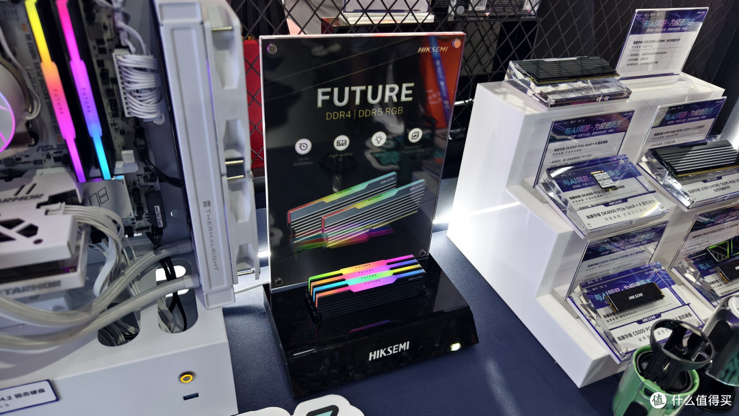 海康存储CJ 2026探展:企业级技术下放,消费级产品阵容空前