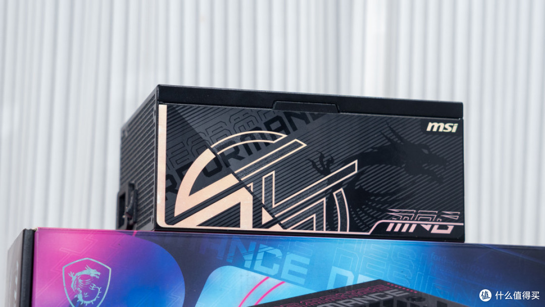 告别烧接口焦虑！MPG AI1300TS PCIE5月神给旗舰显卡上一层保险