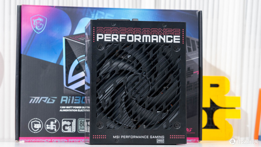 告别烧接口焦虑！MPG AI1300TS PCIE5月神给旗舰显卡上一层保险