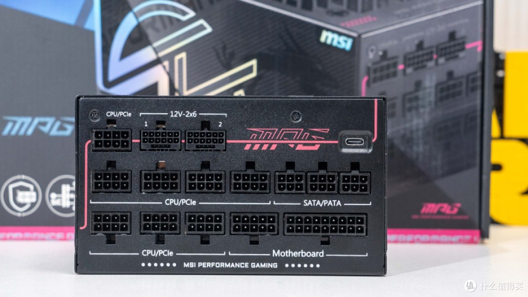 告别烧接口焦虑！MPG AI1300TS PCIE5月神给旗舰显卡上一层保险