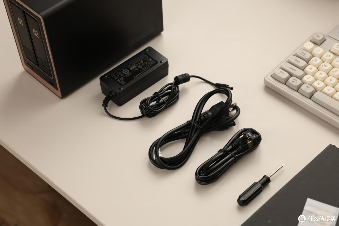 万兆+双盘新品!绿联NAS DXP2800 GT开售
