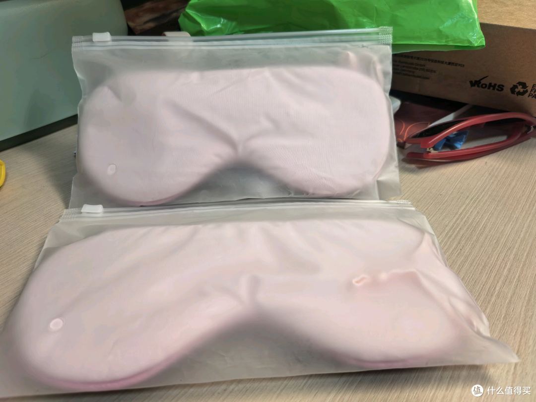 平价挂耳凉温两用眼罩实测|午睡通勤够用,细节有取舍